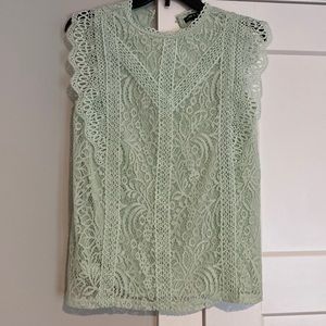 Beautiful mint green lace top- cable and gauge size S